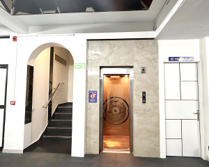 Lift Area